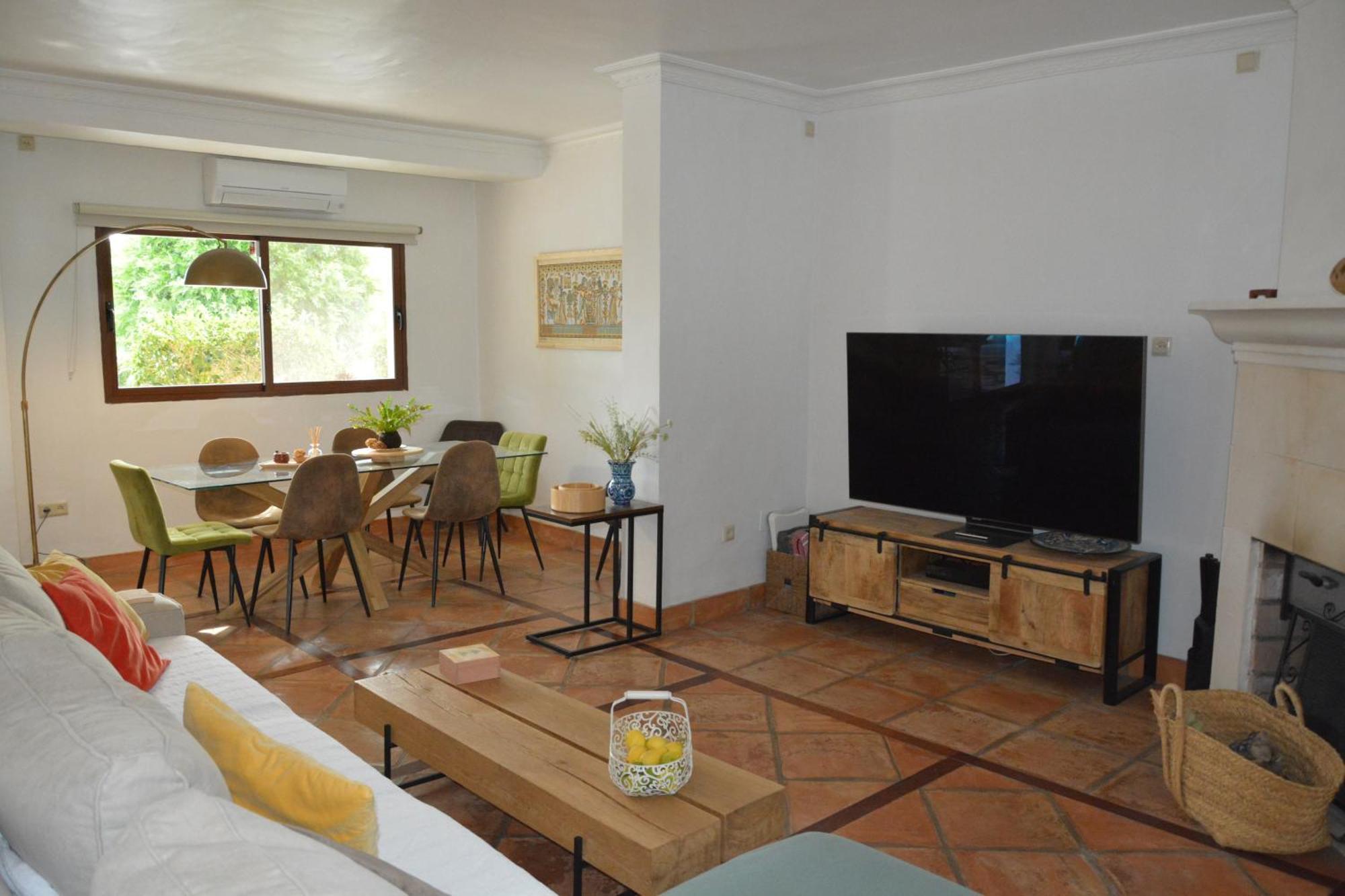 Privada Con Piscina En Marbella